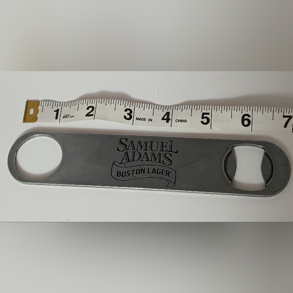 𝘚𝘢𝘮𝘶𝘦𝘭 𝘈𝘥𝘢𝘮𝘴 𝘗𝘦𝘸𝘵𝘦𝘳 𝘗𝘢𝘥𝘥𝘭𝘦 𝘉𝘰𝘵𝘵𝘭𝘦𝘖𝘱𝘦𝘯𝘦𝘳 - Picture 2 of 6